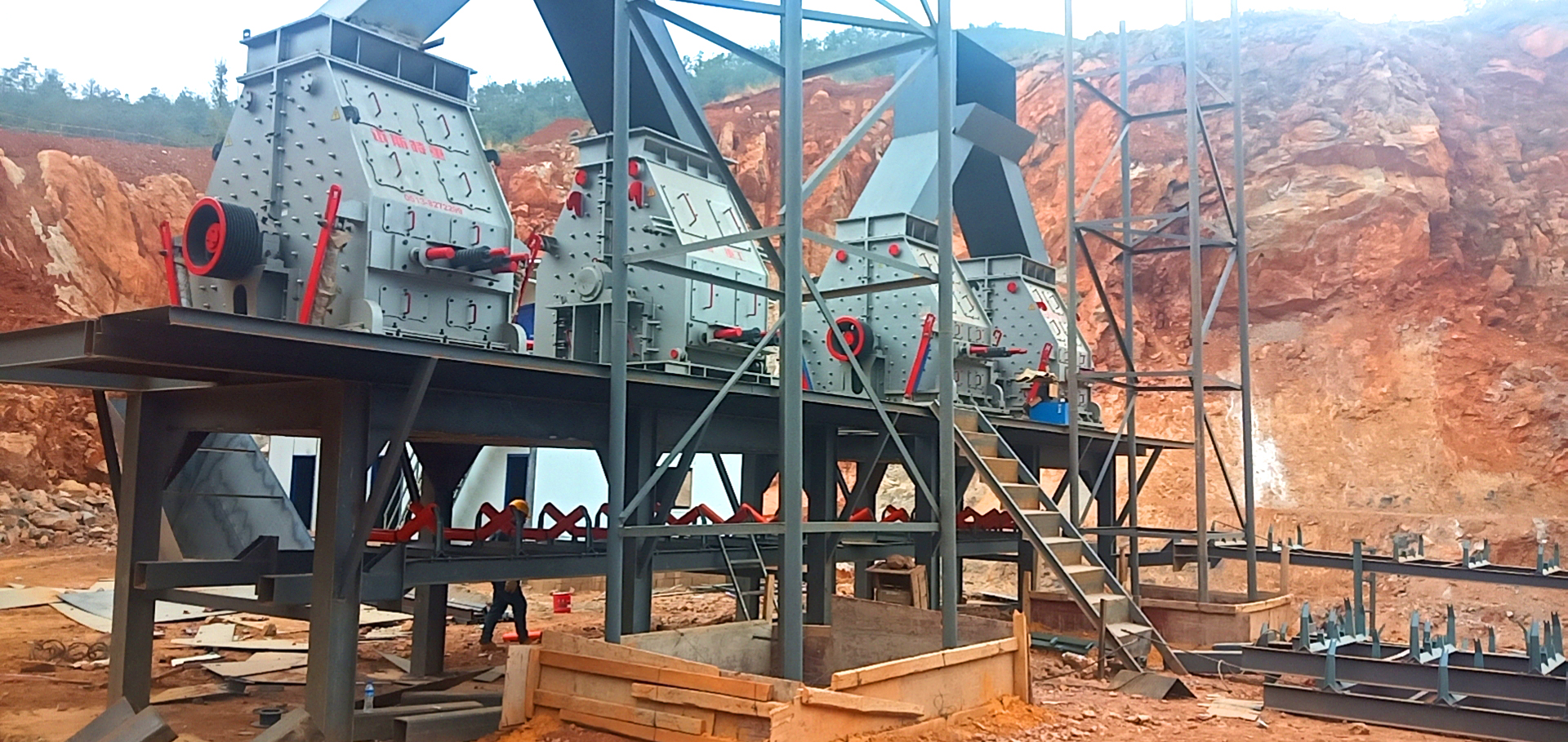 MTK-500可逆式制砂機(jī)現(xiàn)場(chǎng)