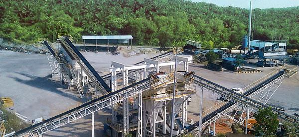 邁斯特重工破碎機(jī)生產(chǎn)現(xiàn)場(chǎng)